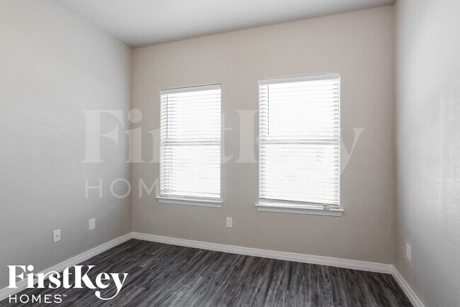 Building Photo - 7238 Foxtail Mdw Ct