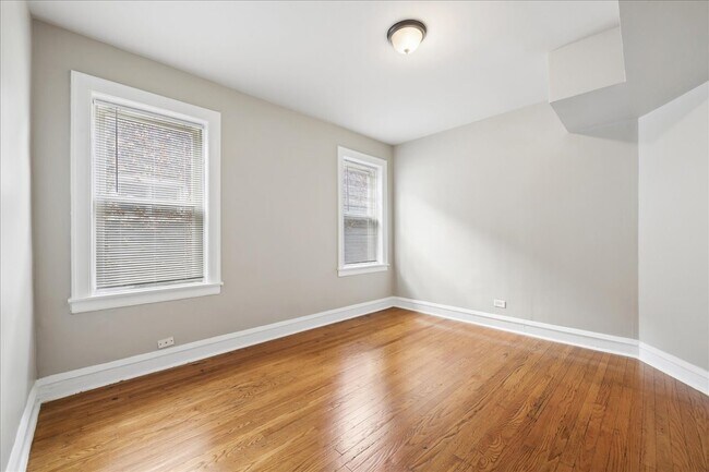Building Photo - 7730 S Essex Ave