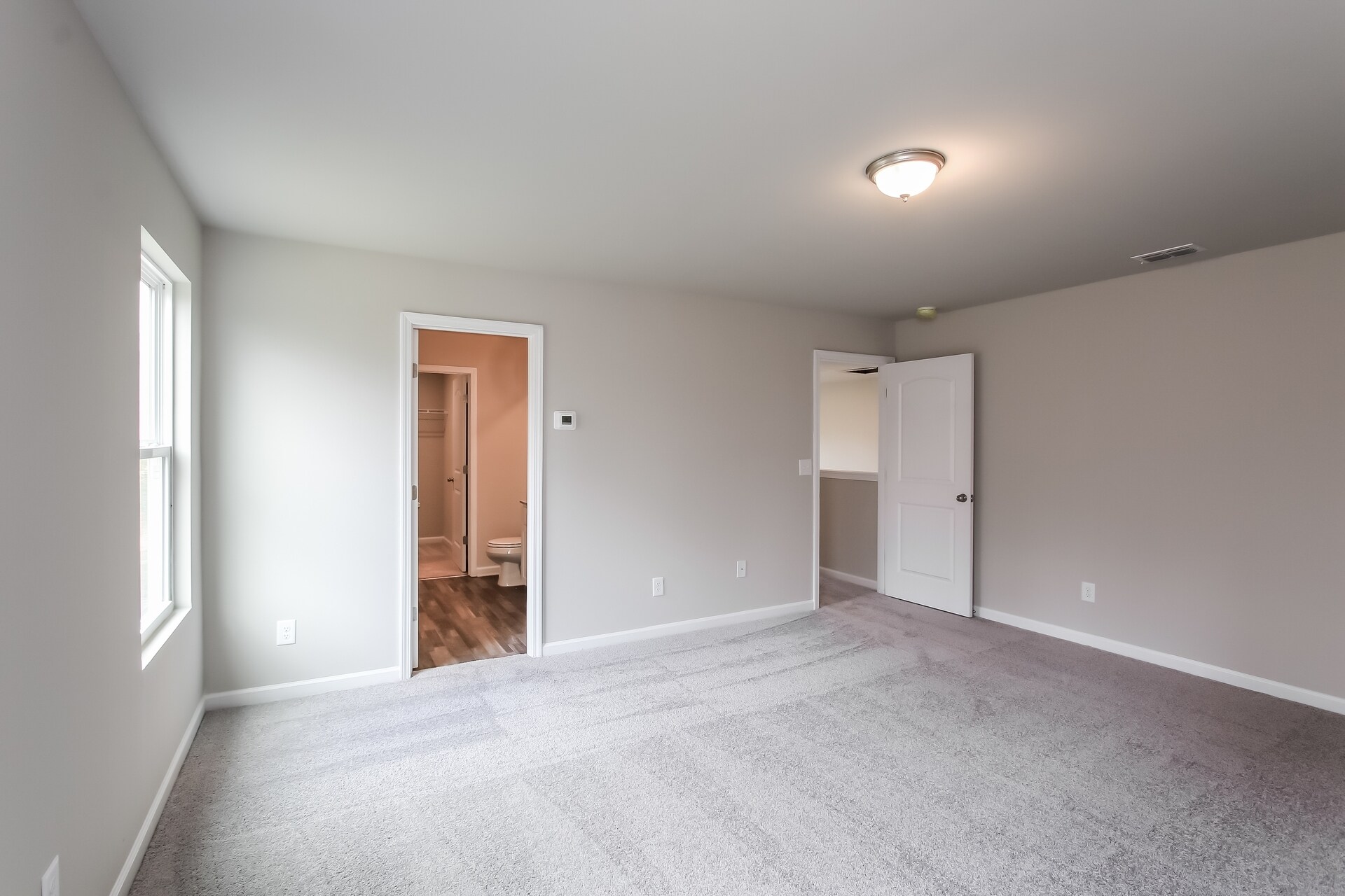 Building Photo - 207 Shalako Ln