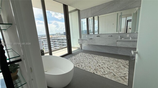 Building Photo - 2000 S Ocean Dr