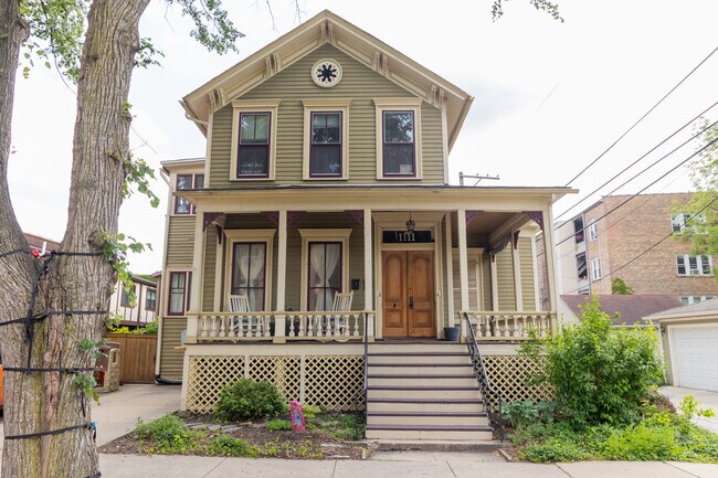 Primary Photo - 1111 Superior Street