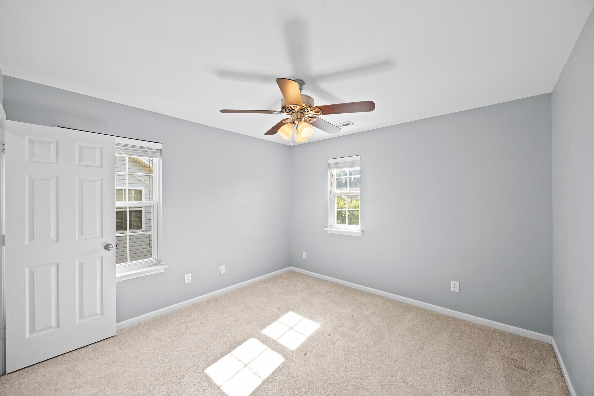 Building Photo - 2307 Harwood Hills Ln