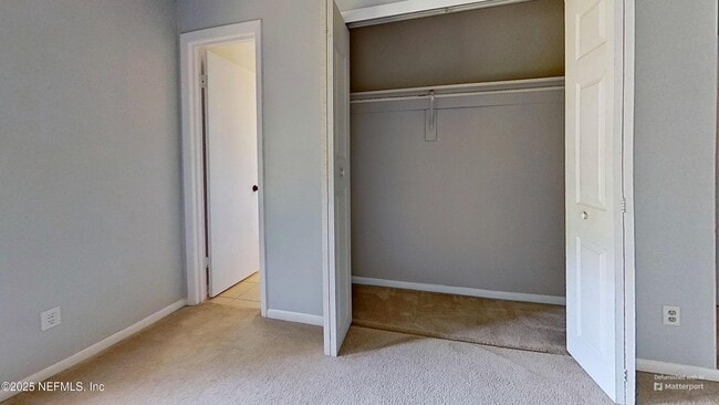 Building Photo - 2624 Pheasant Ct