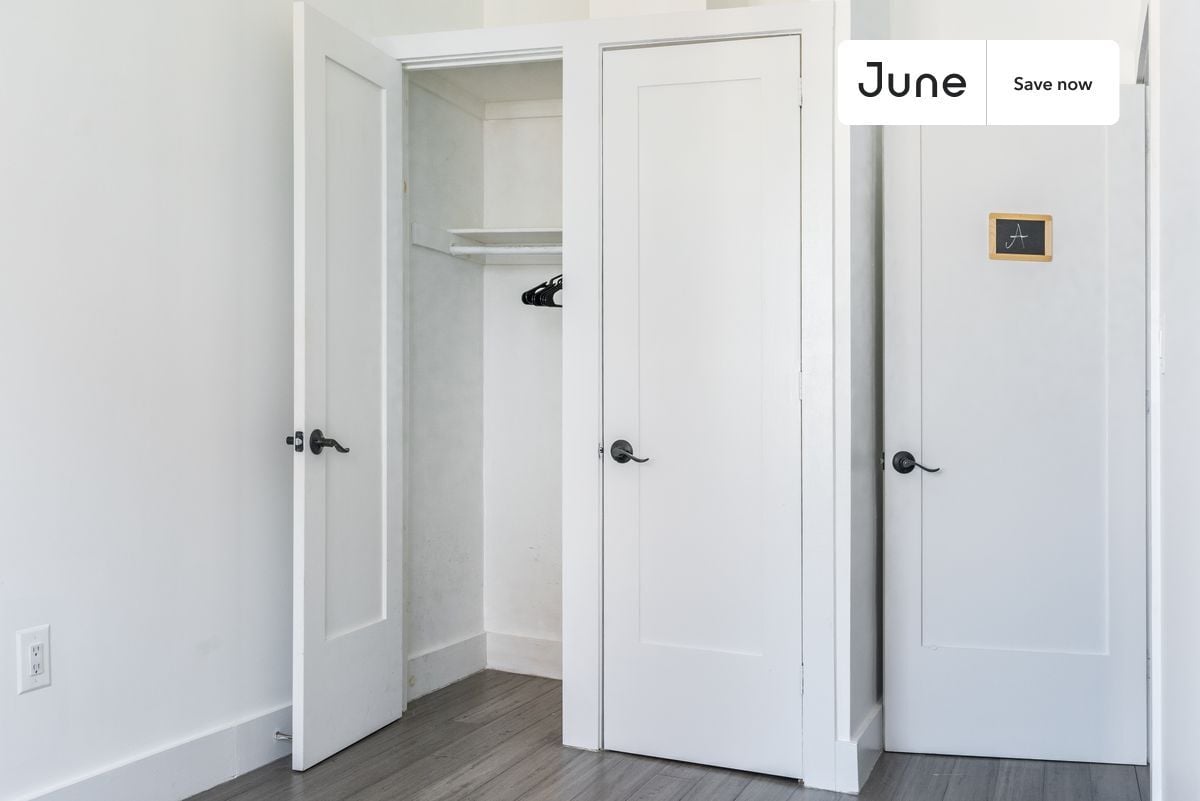 Building Photo - 20 Avenue A