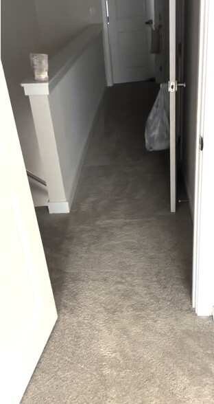 3rd floor hallway - 132 Millsbee Ln