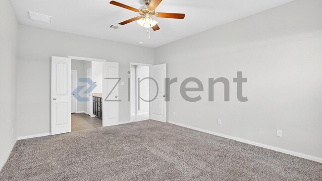 Building Photo - 15103 Breeze Forest Ct