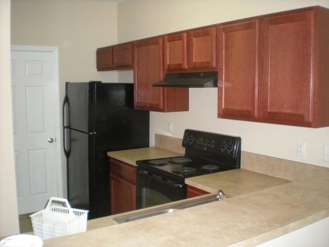 Building Photo - 338 Pecan Grove Dr