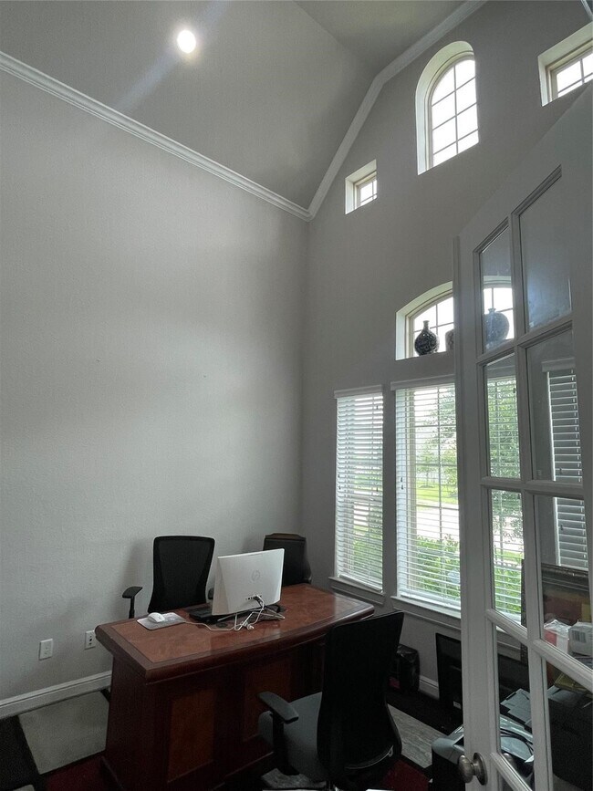 Building Photo - 13236 Tracewood Hills Ln