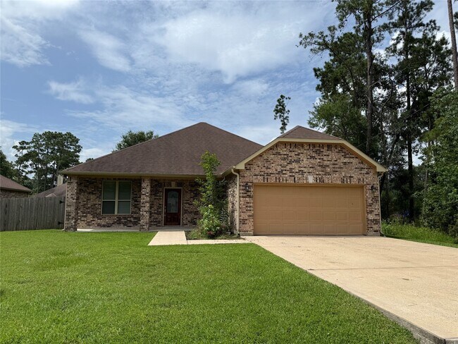 Primary Photo - 1541 Primrose St