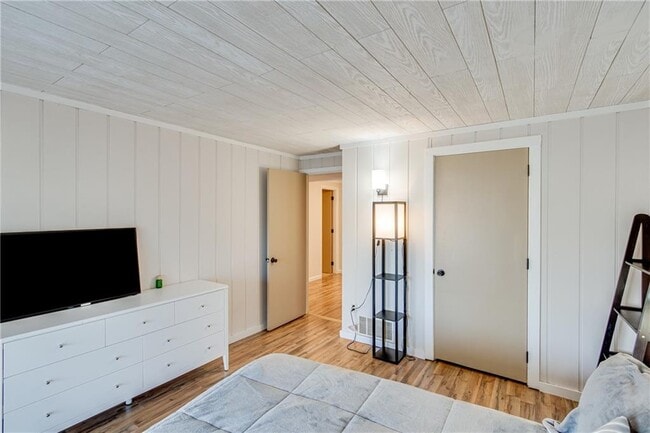 Building Photo - 3 Berkshire Ln