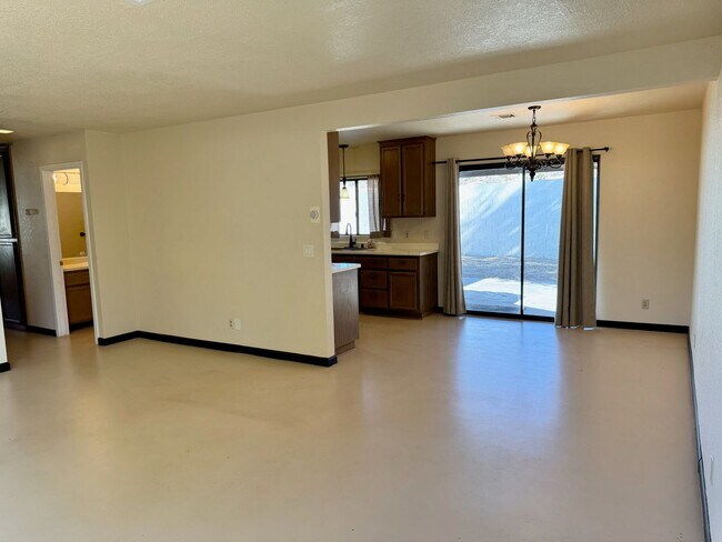 Building Photo - 54633 Martinez Trail