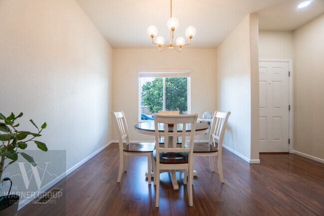 Building Photo - 10027 Seawolf Dr