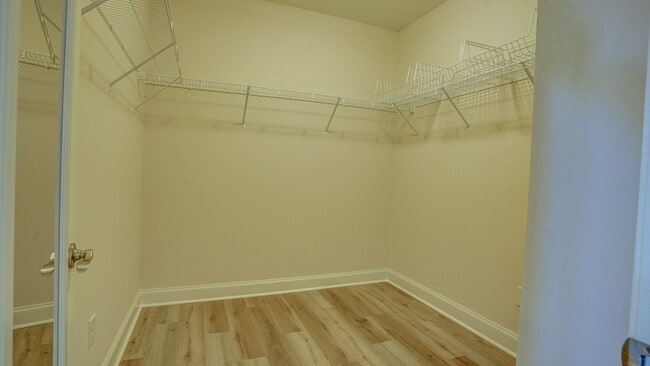 Building Photo - 1440 Hatterdale Farm Rd