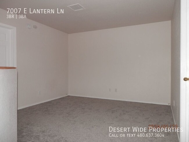 Building Photo - 7007 E Lantern Ln W