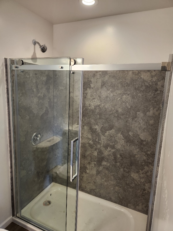 Building Photo - 570 Bent River Rd