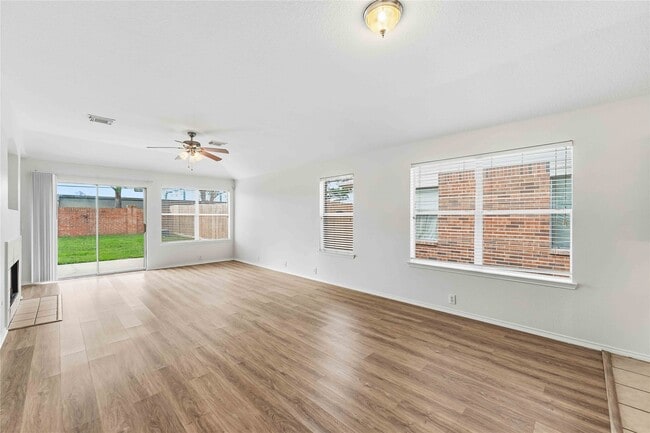 Building Photo - 21219 Somerset Park Ln