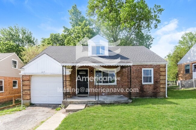 Building Photo - 1217 W Galbraith Rd