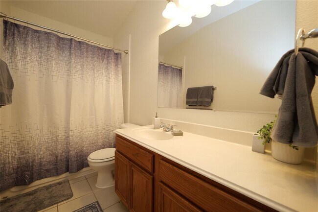 Building Photo - 1203 Lavender Shade Ct