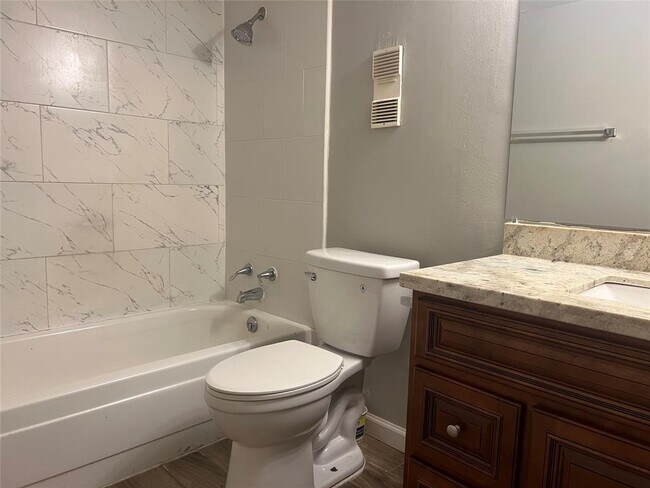 Building Photo - 8419 Hearth Dr