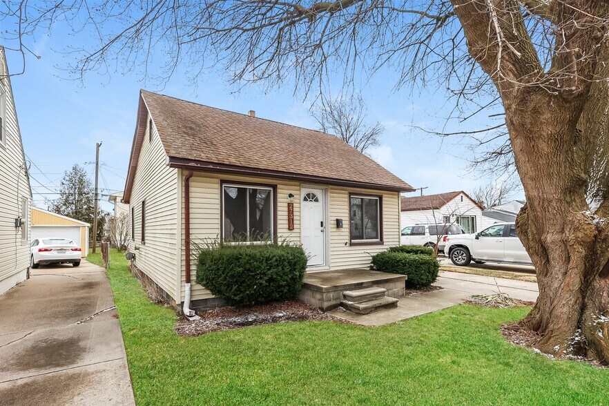 Building Photo - 27312 Ridgewood St