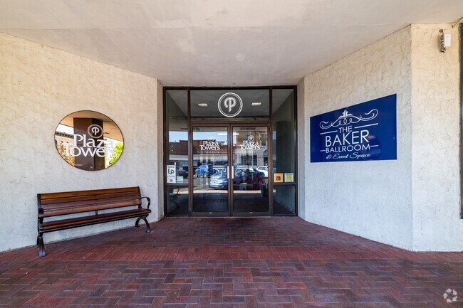 Building Photo - Plaza Towers