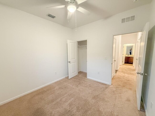 Building Photo - 16335 Winding Blossom Dr