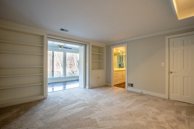 Building Photo - 15 Brandywine Falls Rd