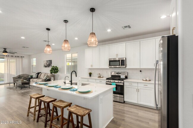 Building Photo - 20264 W Montecito Ave