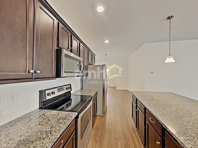 Building Photo - 159 Makenna Dr