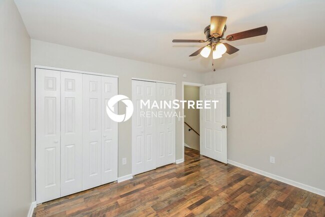 Building Photo - 3 Bedroom Pet-Friendly Home in NASHVILLE, TN with Main Street Renewal
