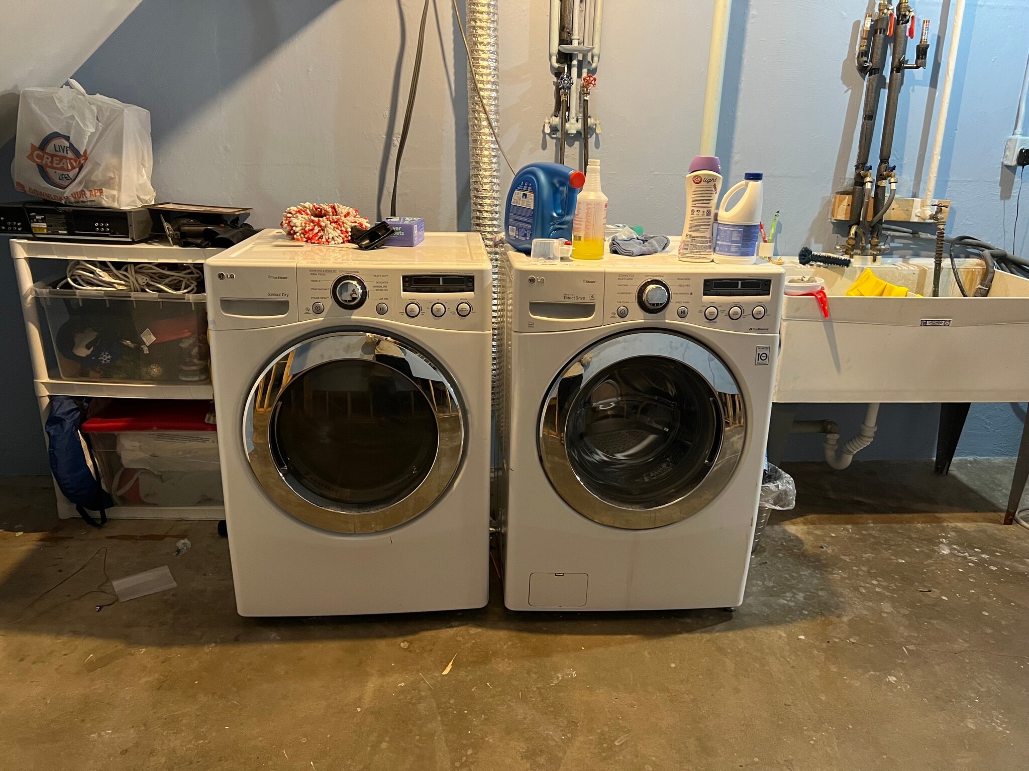 HE washer and dryer - 2113 N Sherman Ave