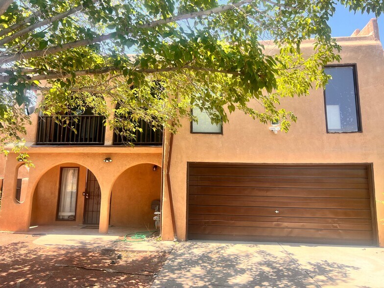 Building Photo - 2901 Estrella Brillante St NW