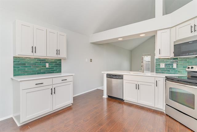 Building Photo - 10678 Quest Dr
