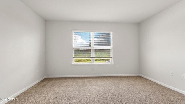 Building Photo - 6644 Slabinski Ln
