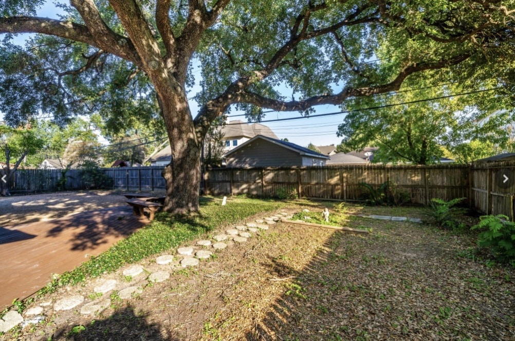 Building Photo - 3106 Prescott St