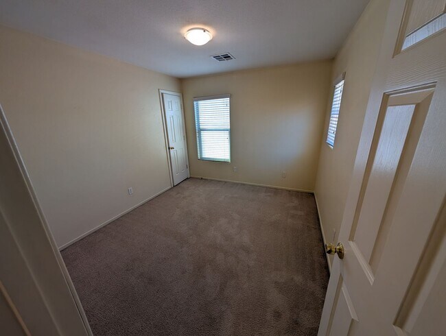Building Photo - 9044 Partridge Hill St