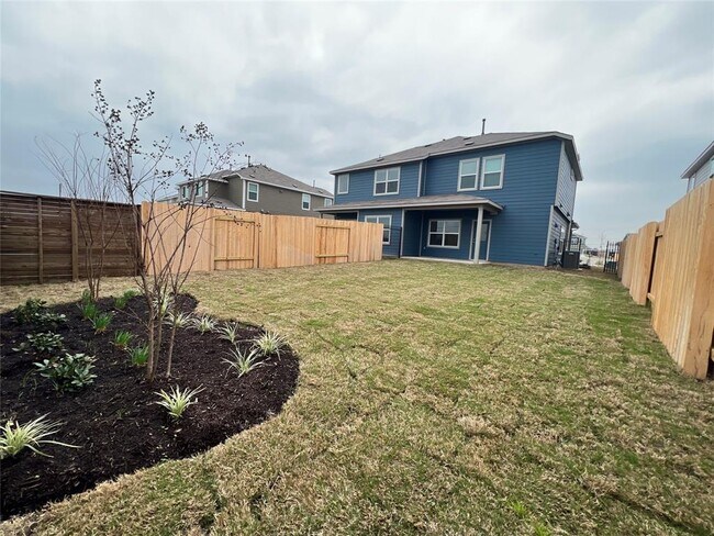 Building Photo - 7237 Spotted Leaf Wy