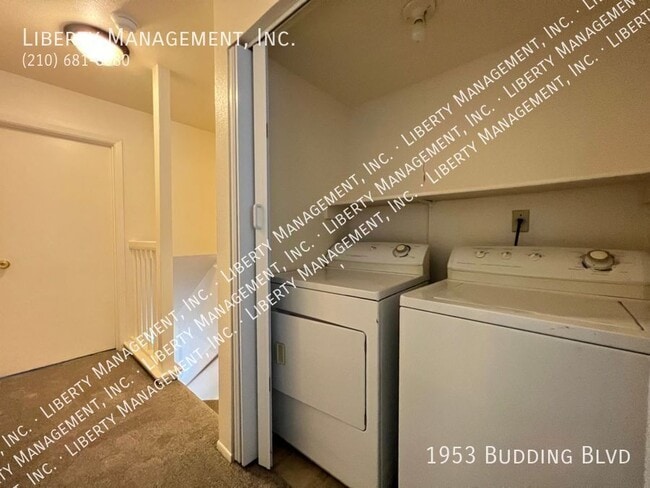 Building Photo - 1953 Budding Blvd