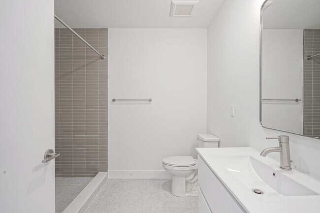 Building Photo - 2654 Coral St