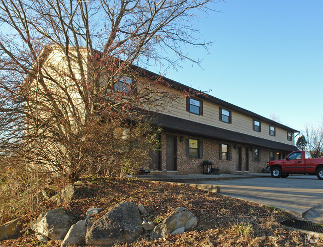 Primary Photo - Melody Manor Apartments