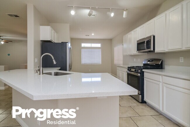 Building Photo - 80 Montagna Mirage St