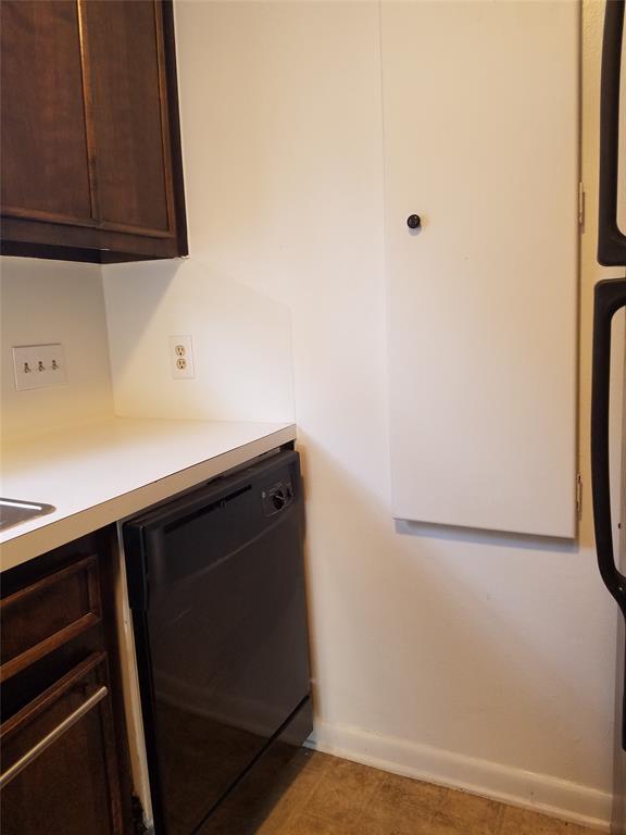 Building Photo - 1603 W Main St