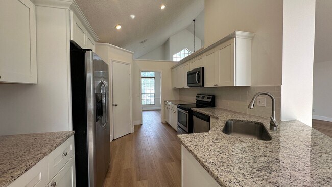Building Photo - 935 Shriver Cir
