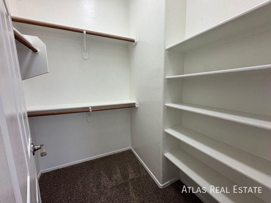 Building Photo - 4228 E Stony Meadow Dr