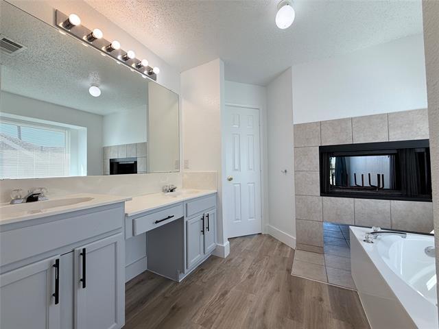 Building Photo - 6014 San Marino Ct