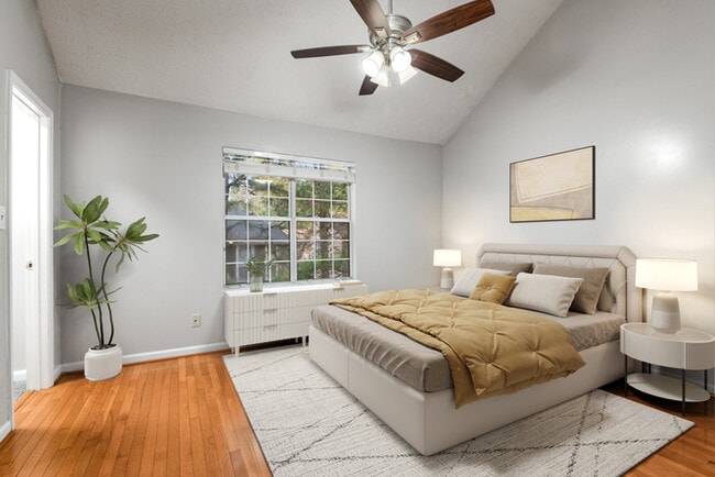 Building Photo - Modern 2-Story Home with Deck & Private Wooded Backyard