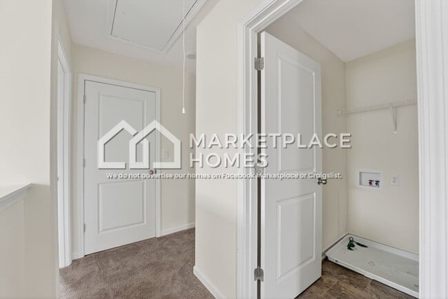 Building Photo - 12318 Hatmaker Ln