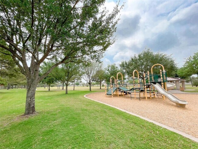 Building Photo - 4647 Wellington Grove Ln