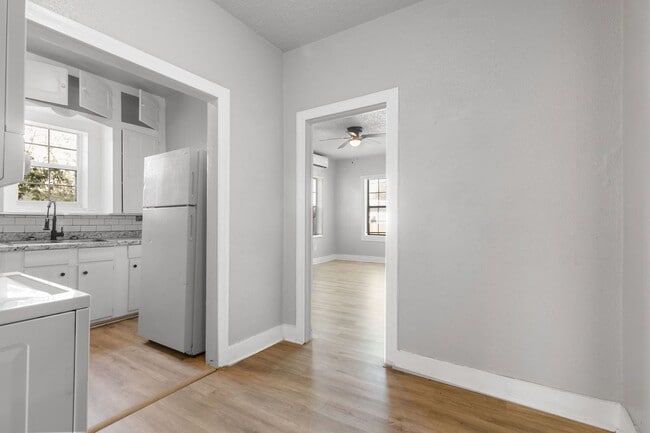 Building Photo - 614 Fulton Ave