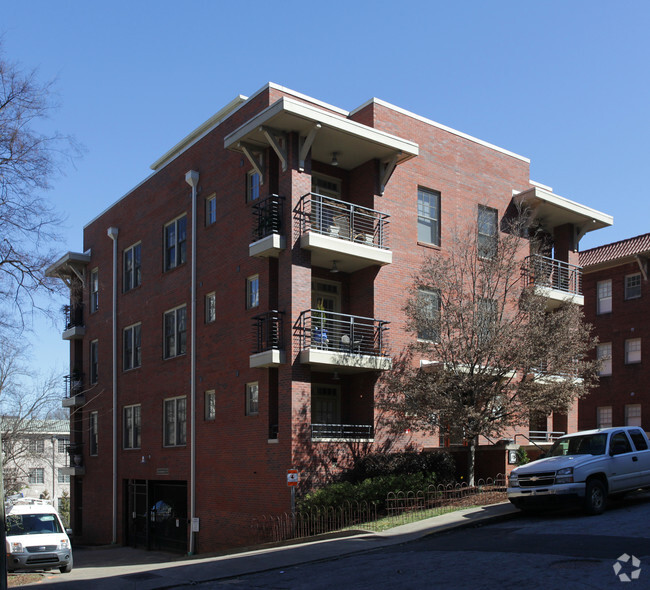 Building Photo - Wilburn House
